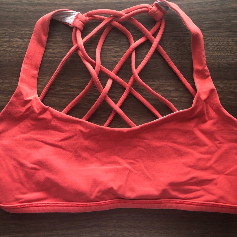Lululemon Free to Be Bra Wild